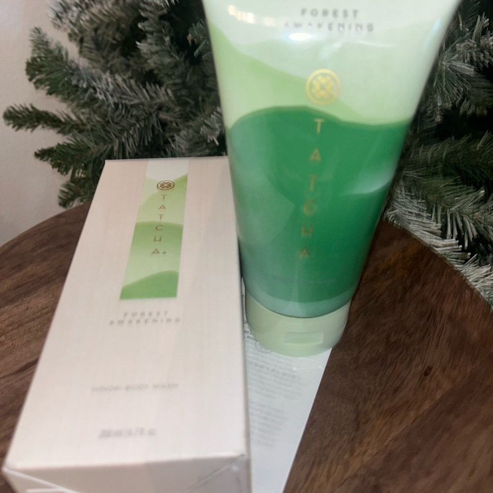 Tatcha | Forest Awakening Hinoki Body Wash 6.7oz - Picture 4 of 4